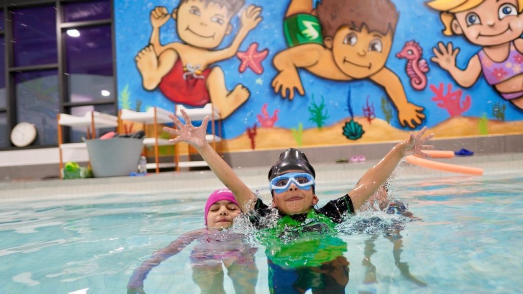 5 Life-Saving Benefits of Early Swimming Lessons - swim4life - williams landing and tarneit